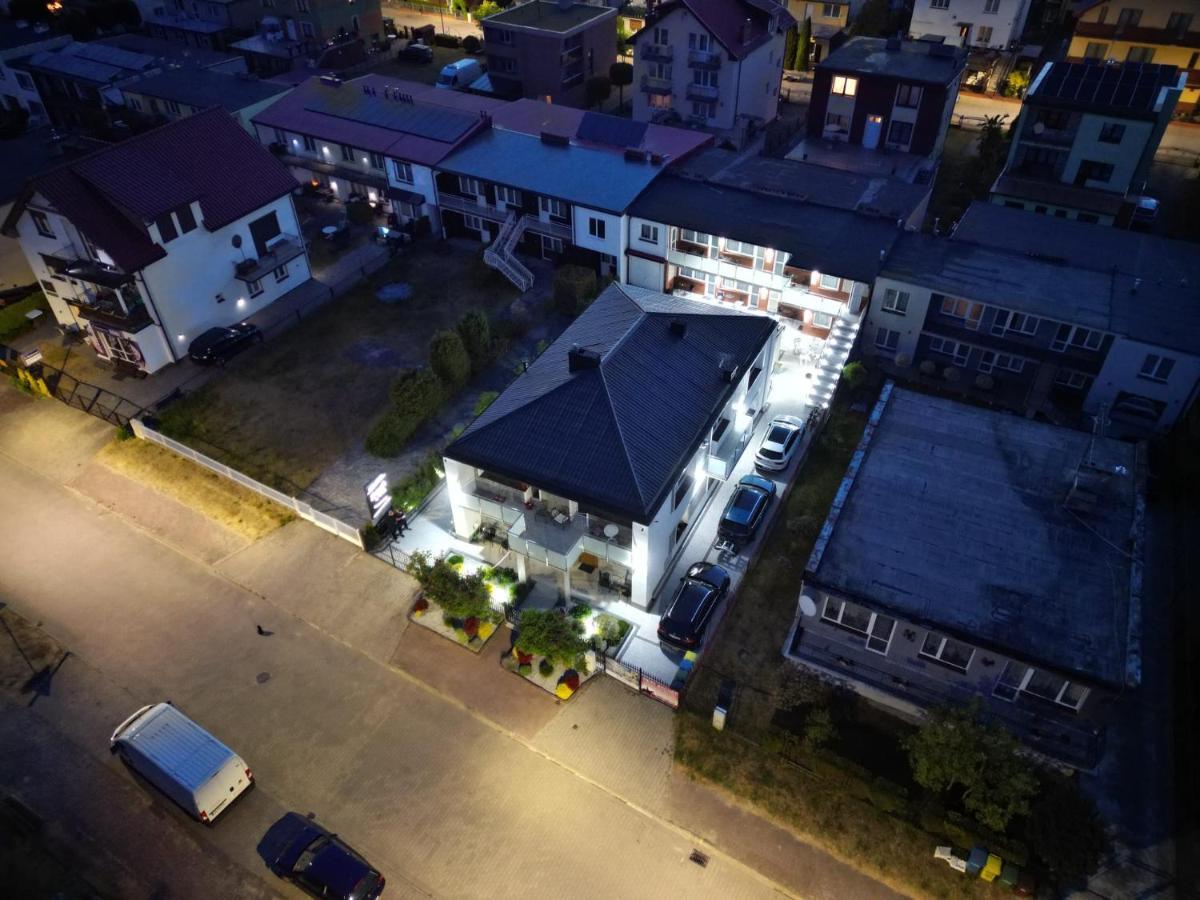 Pokoje Goscinne Zborowski & Wnuki Dzwirzyno Exterior photo
